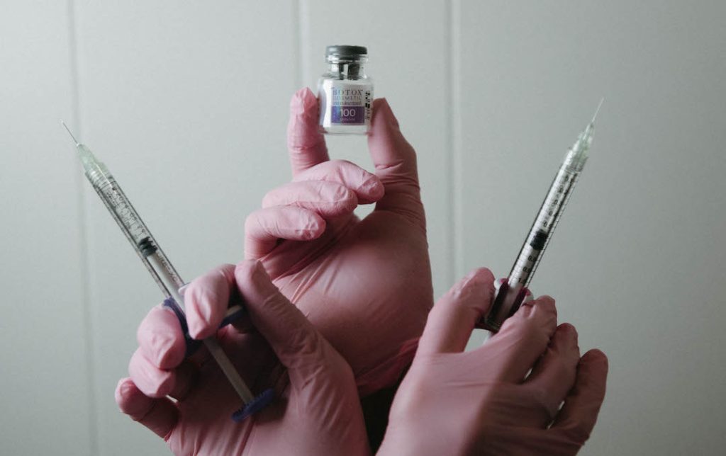 How Long Does Filler Last—and What Affects Its Longevity? how long does dermal filler last